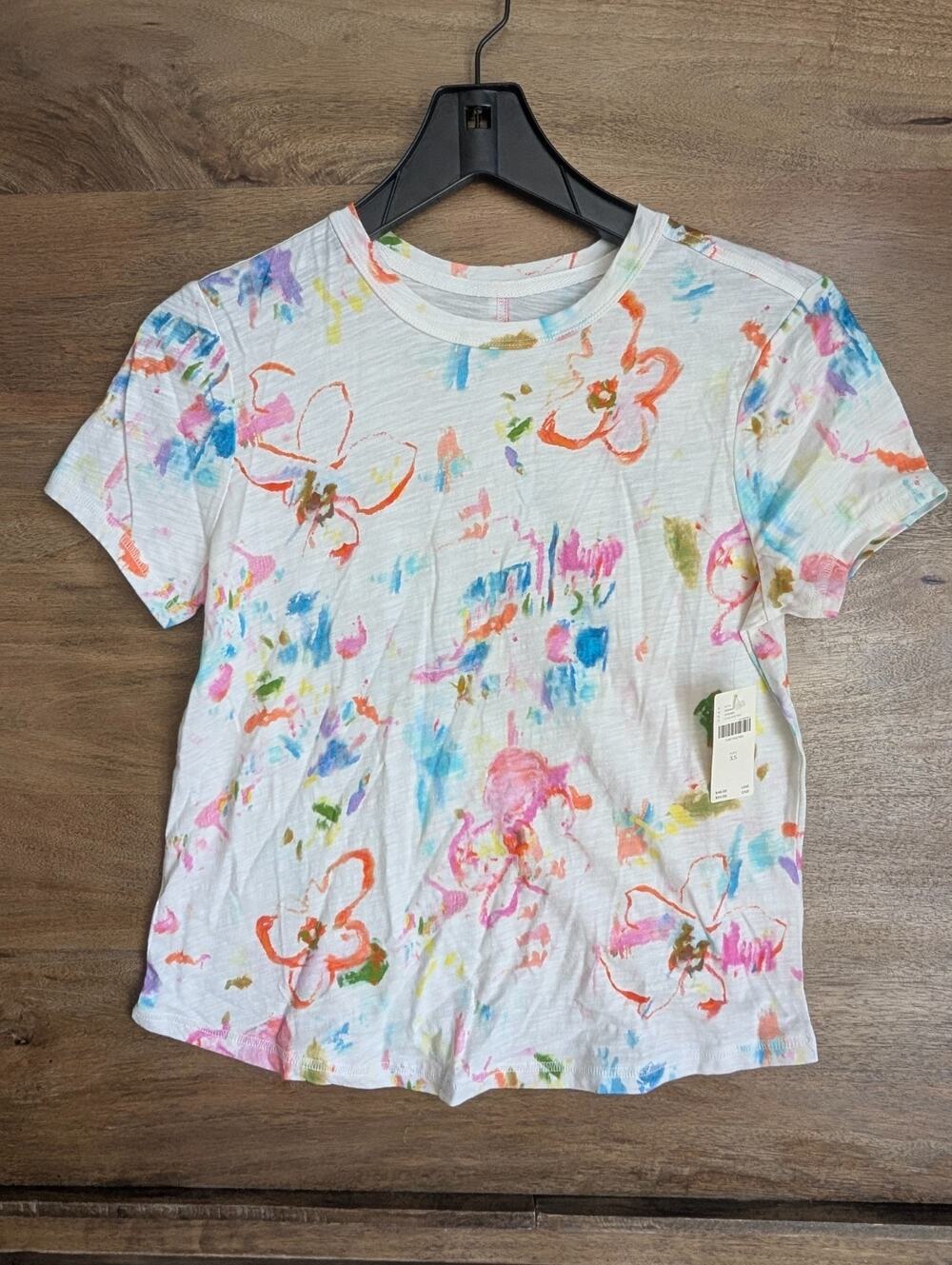 NWT Pilcro The Bennie Anthropologie T-Shirt Women XS White Floral Print Pullover